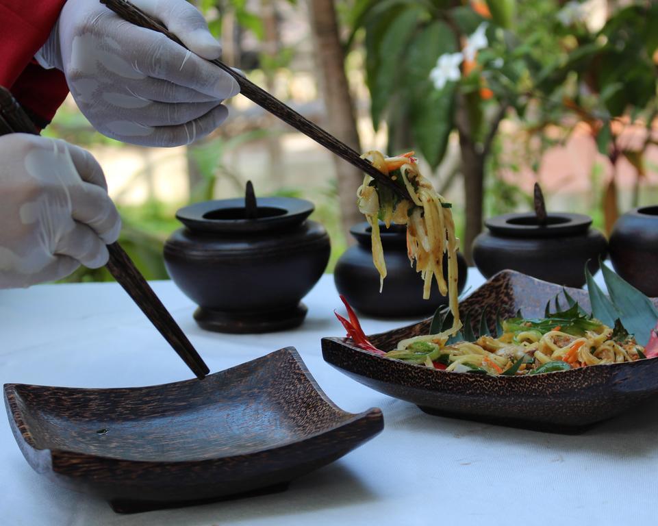 Tan Kang Angkor Hotel Сиемрип Экстерьер фото