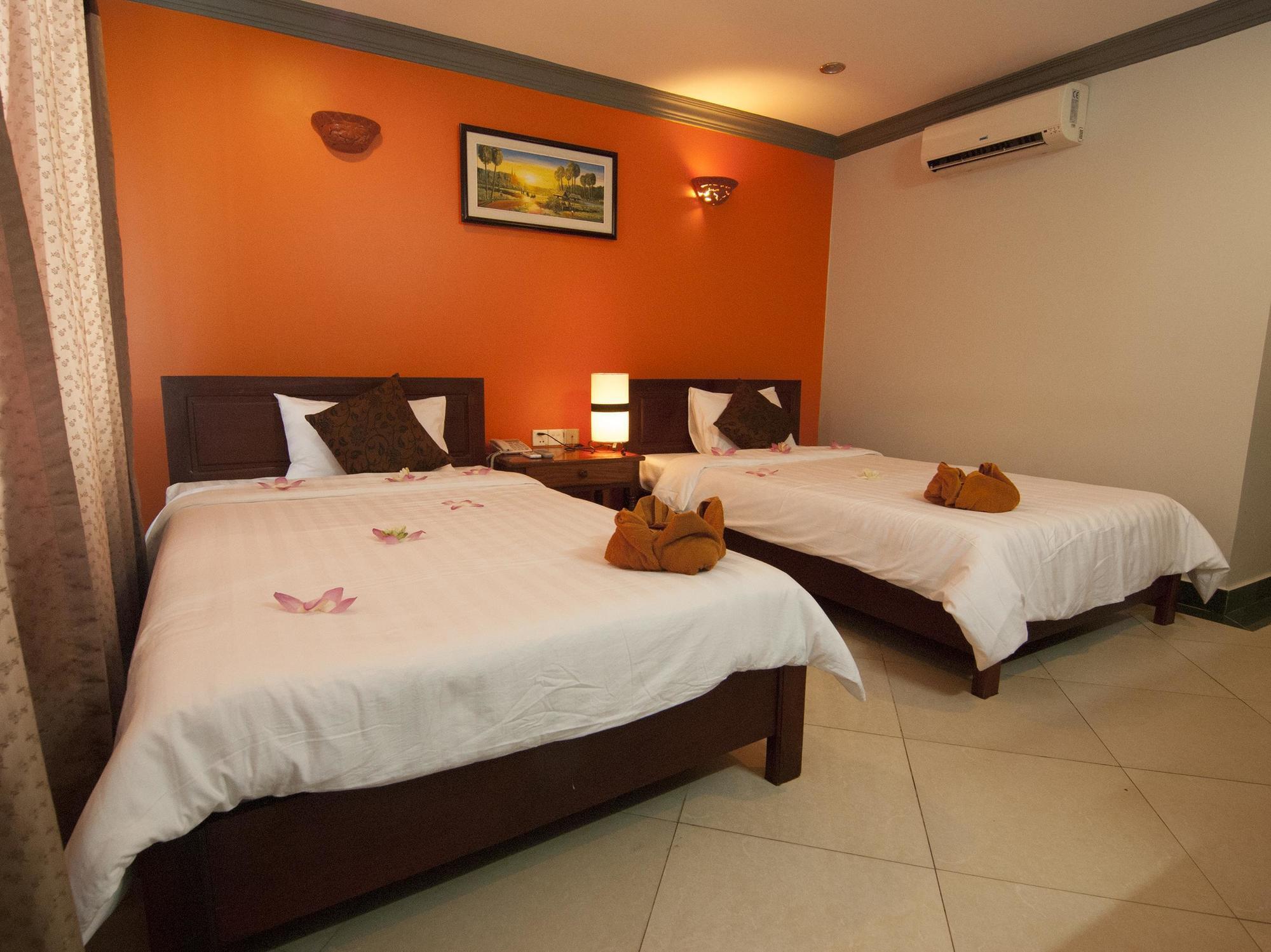 Tan Kang Angkor Hotel Сиемрип Экстерьер фото
