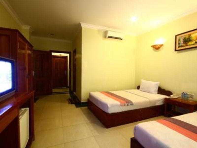 Tan Kang Angkor Hotel Сиемрип Экстерьер фото