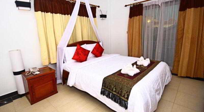Tan Kang Angkor Hotel Сиемрип Экстерьер фото