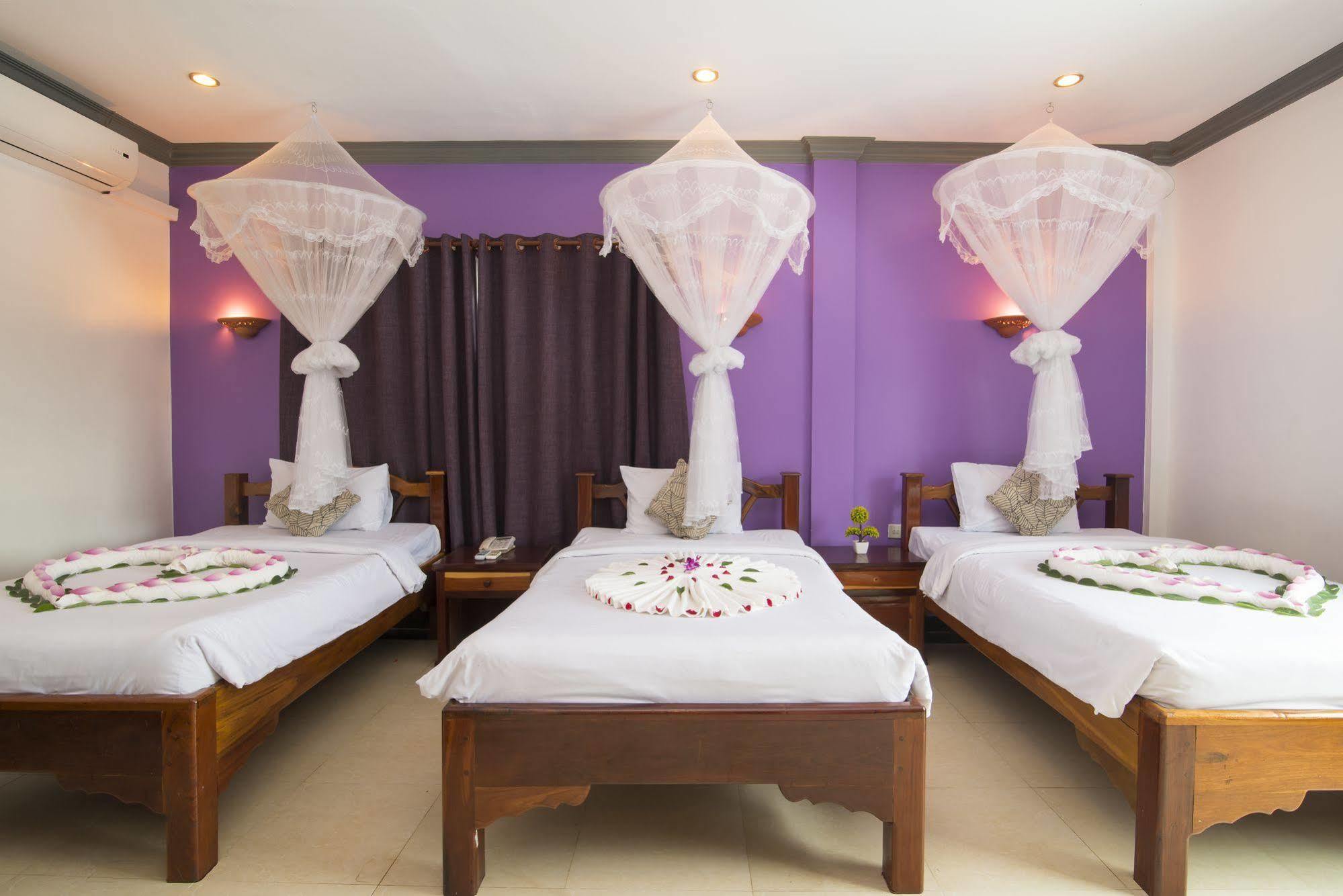 Tan Kang Angkor Hotel Сиемрип Экстерьер фото